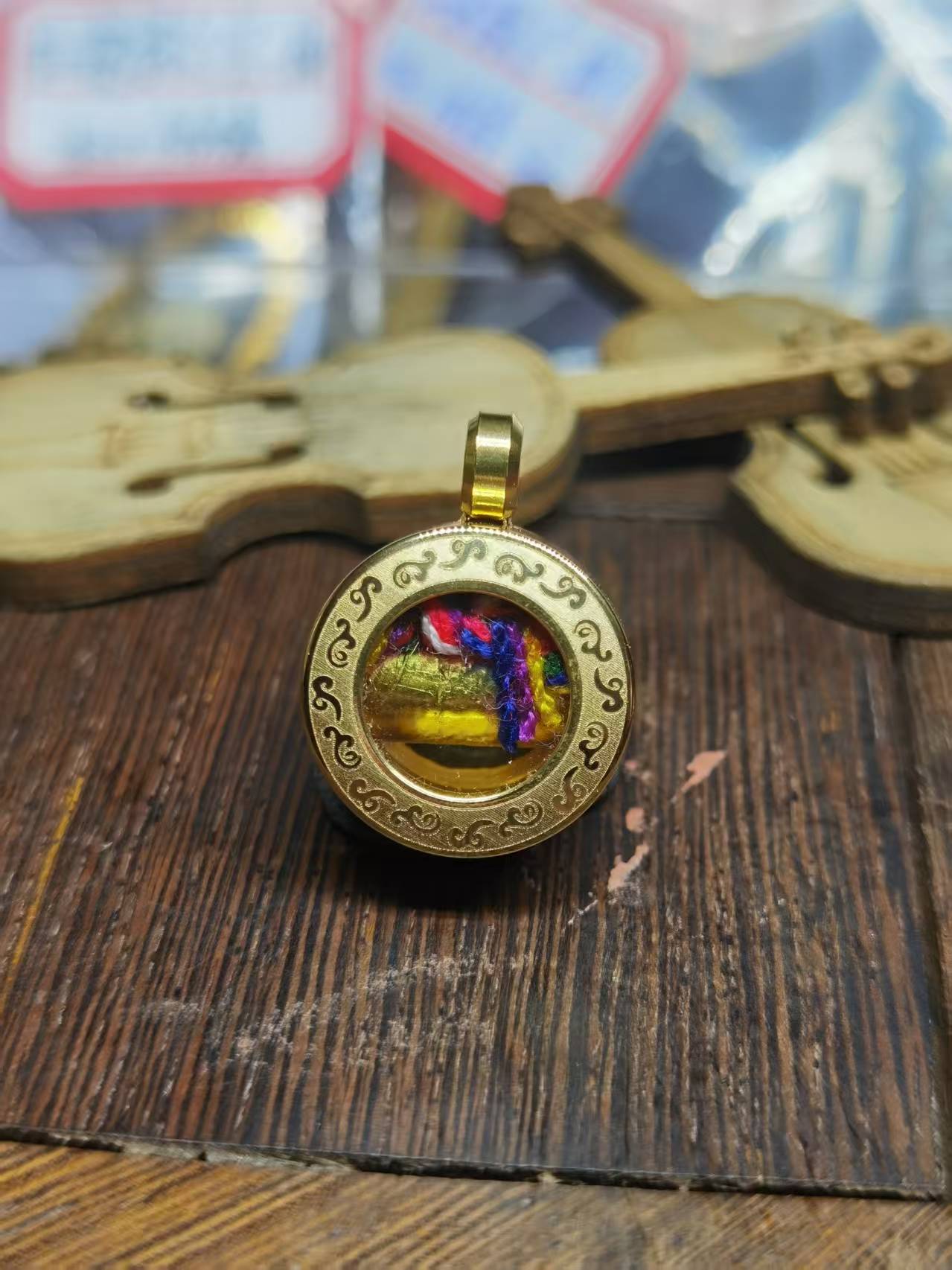 Charm Kit, Pendants - Claim in Live-Stream